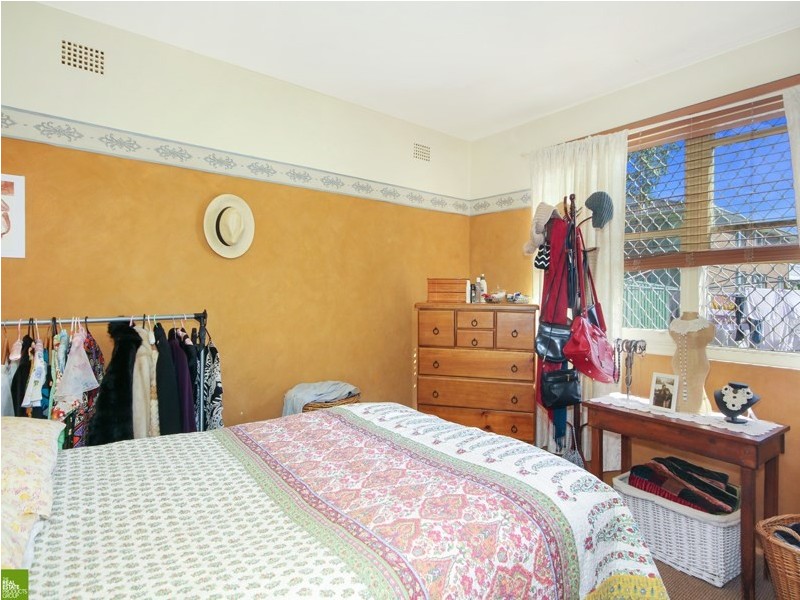 1/40 Bridge Street, Coniston NSW 2500