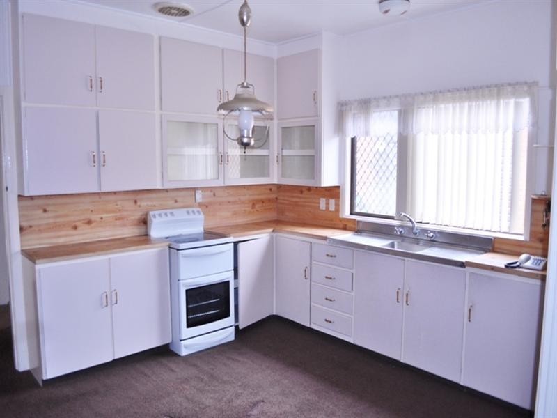 29 Russell Street, Woonona NSW 2517