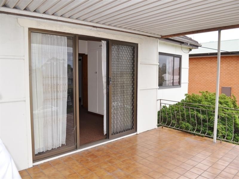 29 Russell Street, Woonona NSW 2517