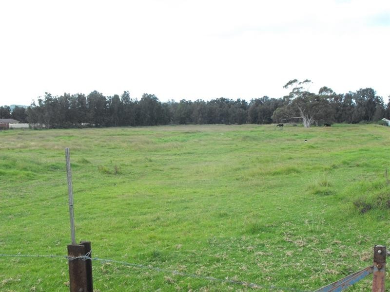 150 Kanahooka Road, Kanahooka NSW 2530