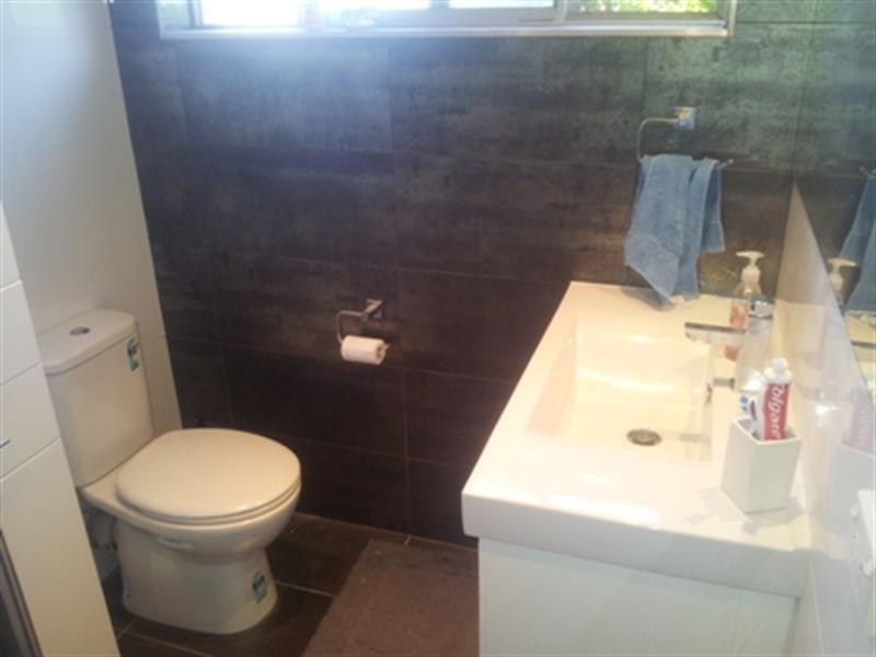 4/10 Myrtle Street, Coniston NSW 2500