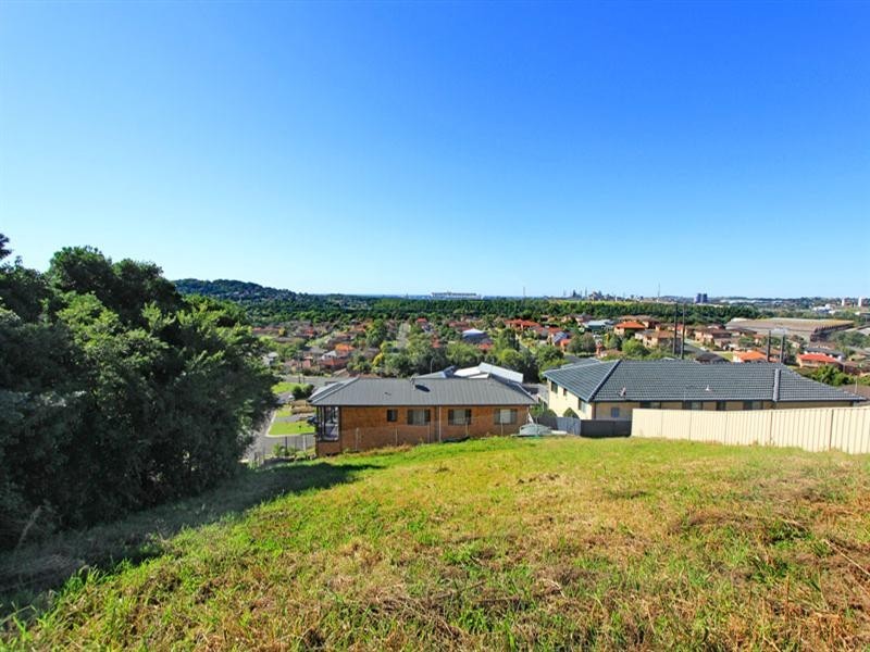 30 Sorensen Drive, Figtree NSW 2525