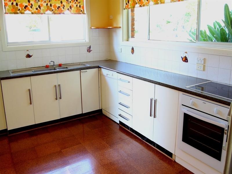 89 Bellevue Road, Figtree NSW 2525