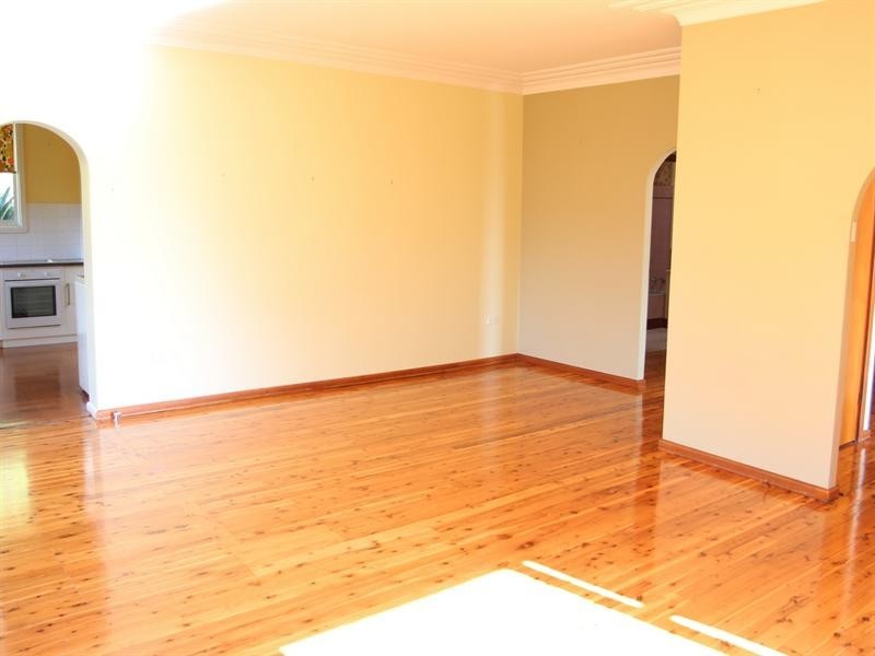 89 Bellevue Road, Figtree NSW 2525