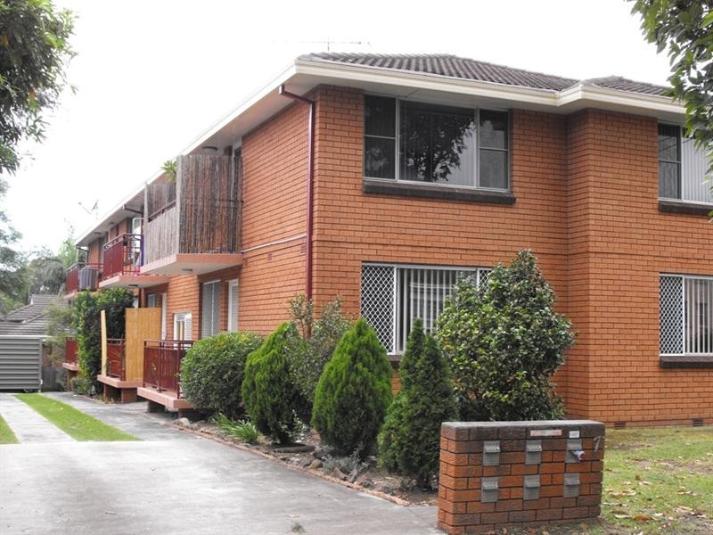 3/7 England Street, West Wollongong NSW 2500