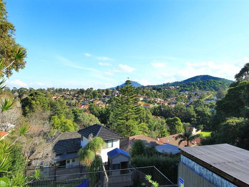 9 Immarna Avenue, West Wollongong NSW 2500