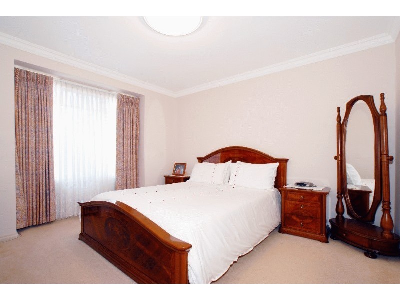 42 Turramurra Drive, Rowville VIC 3178