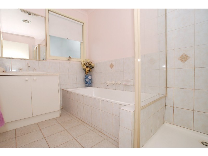 16 Jedan Court, Rowville VIC 3178