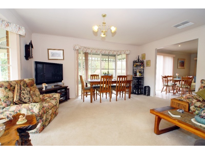 16 Jedan Court, Rowville VIC 3178