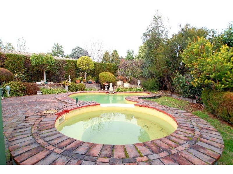 16 Jedan Court, Rowville VIC 3178