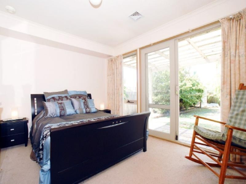 39 Vista Crescent, Rowville VIC 3178