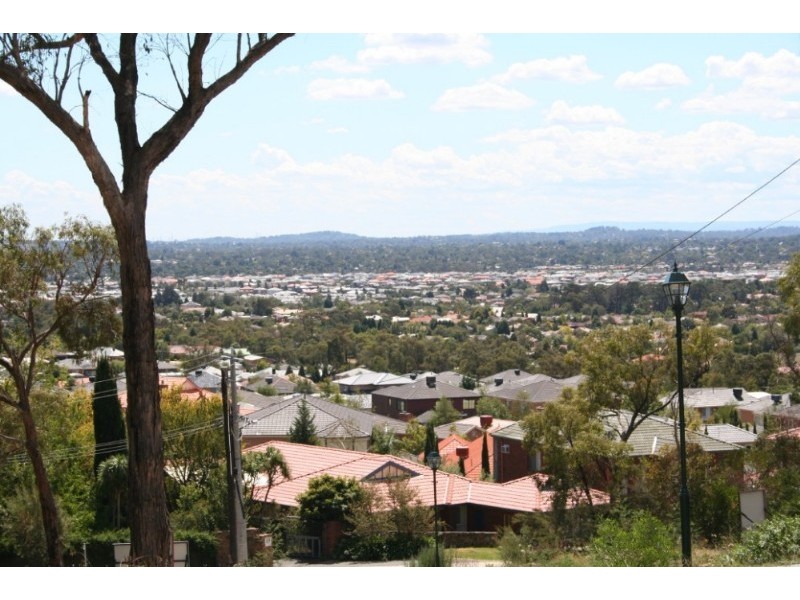 8 Provence Rise, Lysterfield VIC 3156