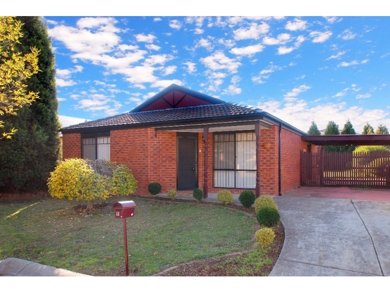11 Elaine Place, Rowville VIC 3178