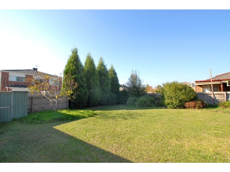 11 Elaine Place, Rowville VIC 3178