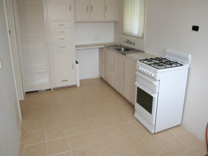 42 Laurina Crescent, Frankston VIC 3199