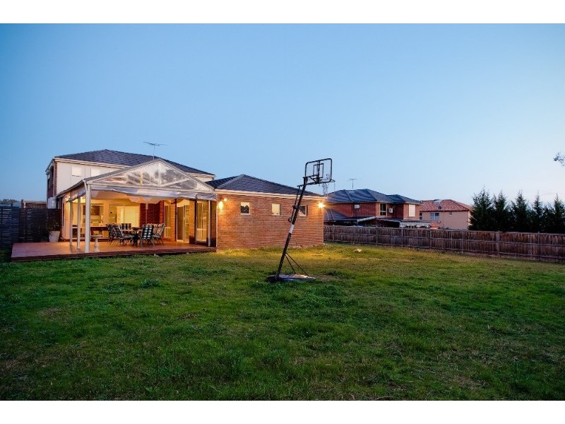 43 Grange Drive, Lysterfield VIC 3156