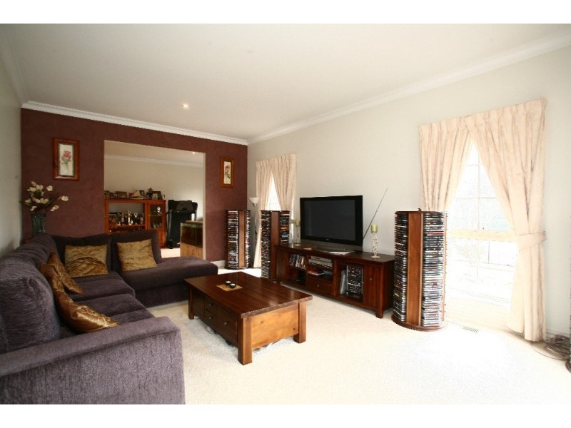 4 Belvedere Court, Rowville VIC 3178