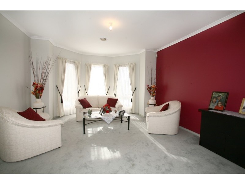 53 Fairway Drive, Rowville VIC 3178