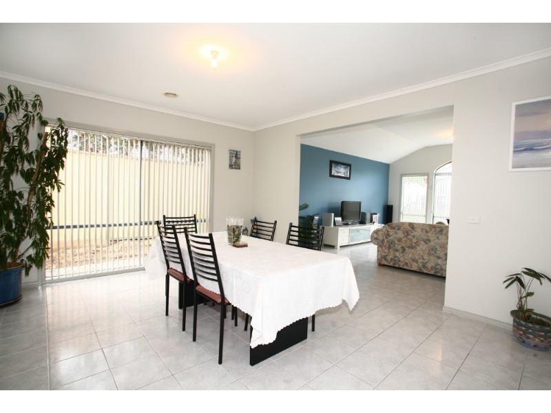 53 Fairway Drive, Rowville VIC 3178