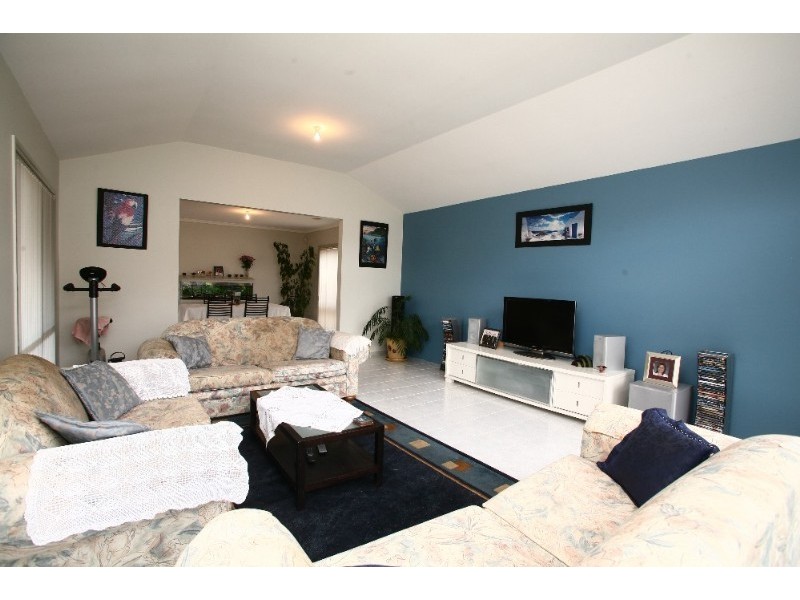 53 Fairway Drive, Rowville VIC 3178