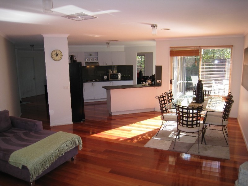 2 Conifer Court, Lysterfield VIC 3156