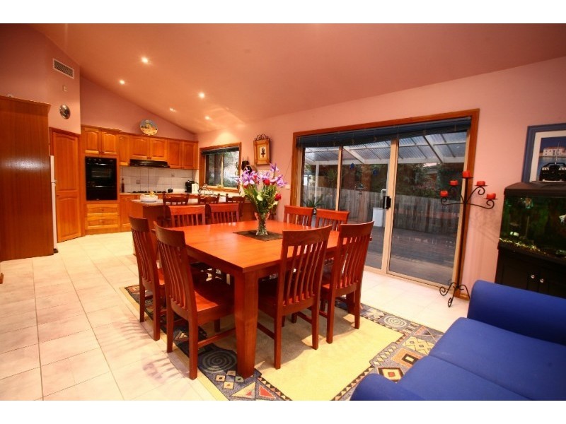 6 Liberty Avenue, Rowville VIC 3178