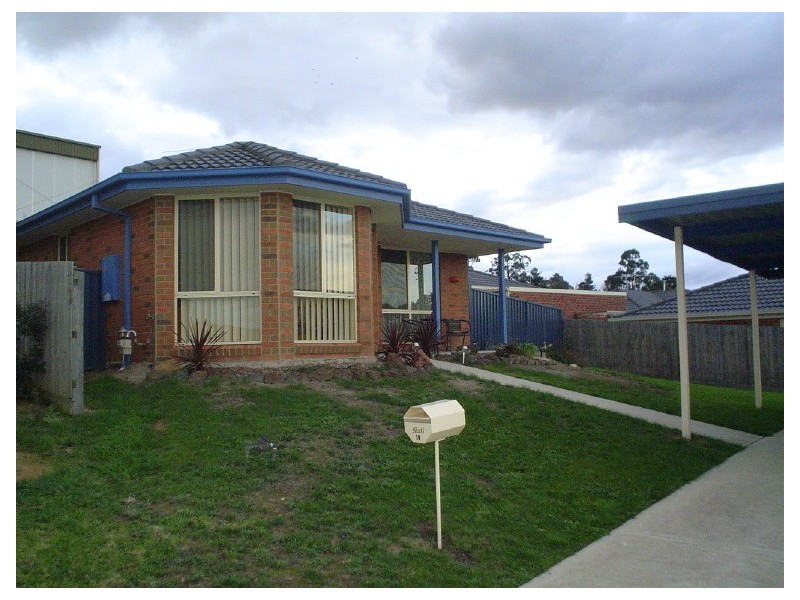 18 KATHRYN Close, Pakenham VIC 3810
