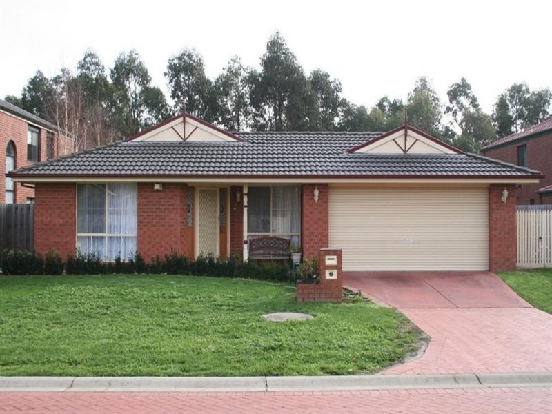 5 Augusta Court, Rowville VIC 3178