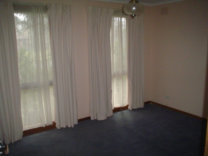 10 Goulburn Drive, Rowville VIC 3178