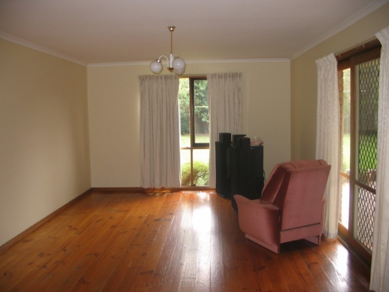 7 Cromwell Drive, Rowville VIC 3178