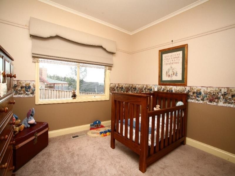 13 Forrest Hill Grove, Lysterfield South VIC 3156