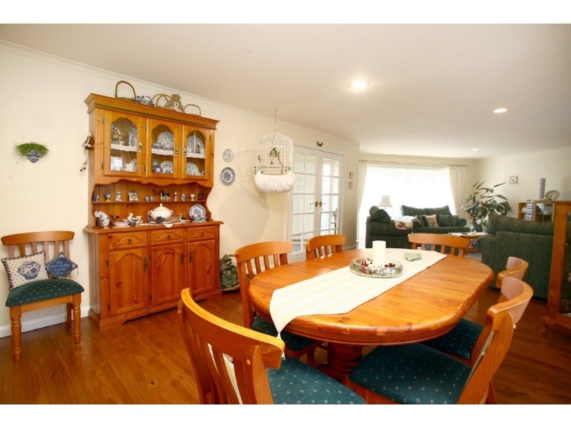 19 Murray Crescent, Rowville VIC 3178