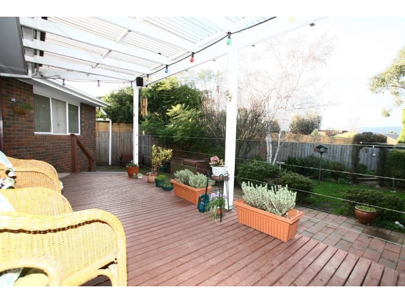 19 Murray Crescent, Rowville VIC 3178