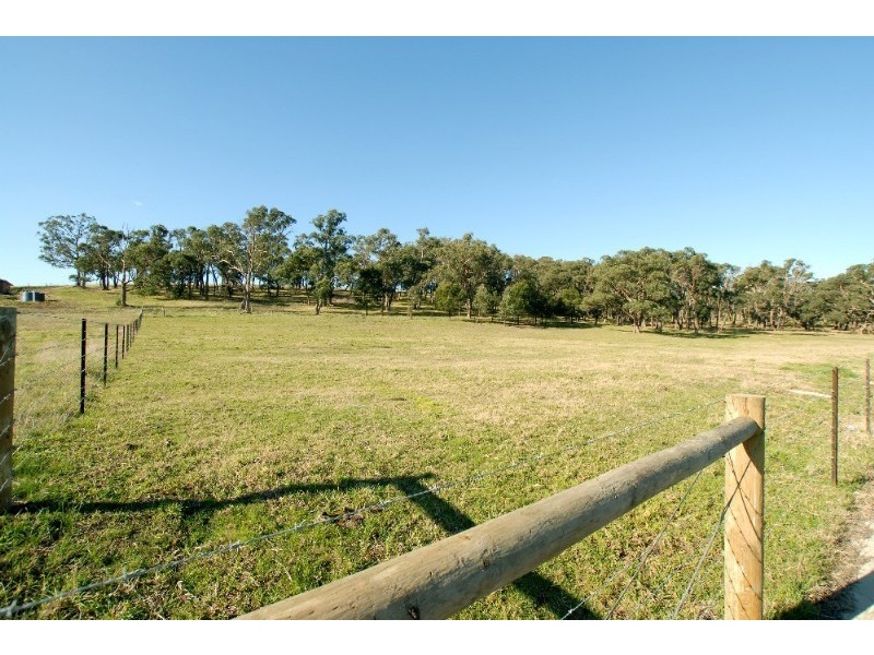 48 Sherwood Way, Lysterfield VIC 3156