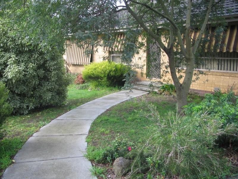 1/35 Dobson Street, Ferntree Gully VIC 3156