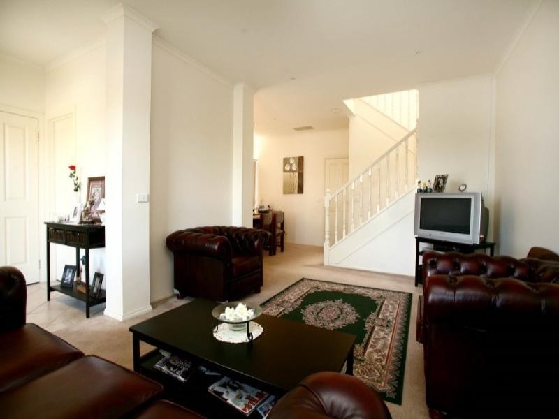 4 Parklane Way, Rowville VIC 3178