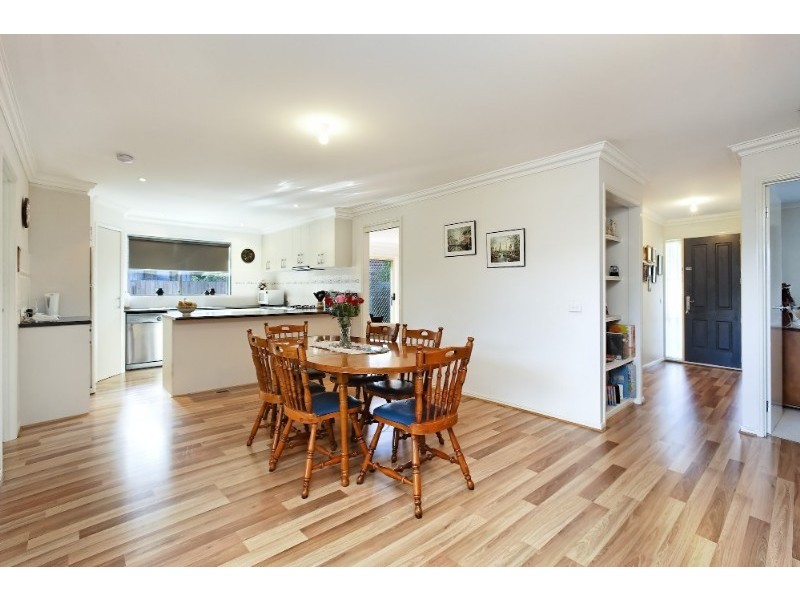 8A Gerald Street, Ferntree Gully VIC 3156