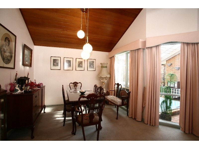 6 Nagle Court, Rowville VIC 3178