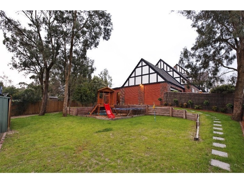 5 Timbertop Drive, Rowville VIC 3178