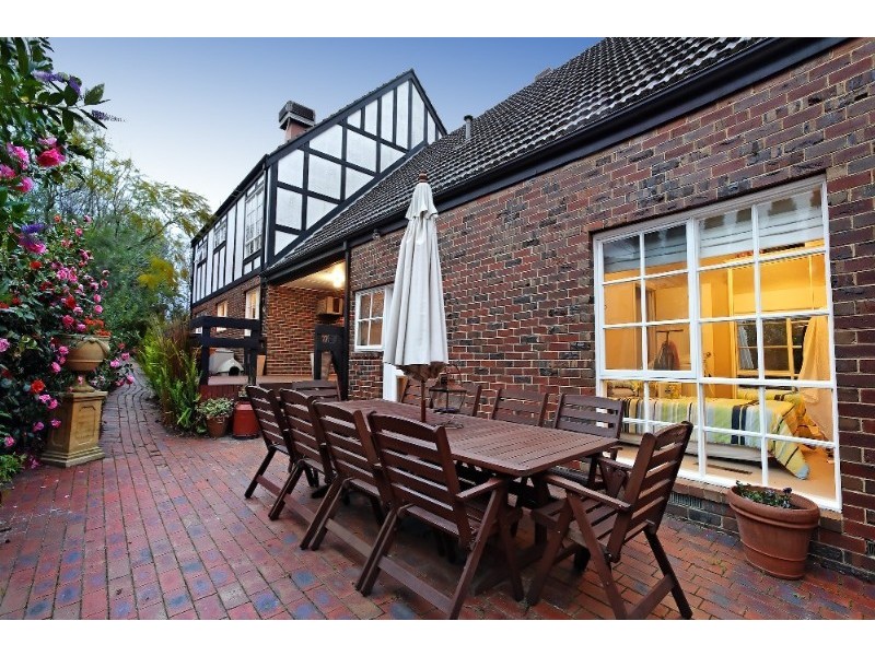 5 Timbertop Drive, Rowville VIC 3178