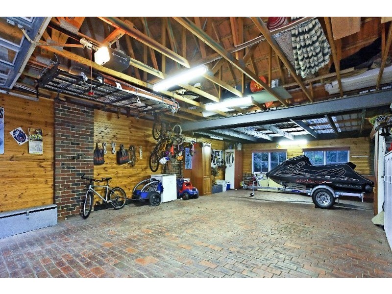 5 Timbertop Drive, Rowville VIC 3178