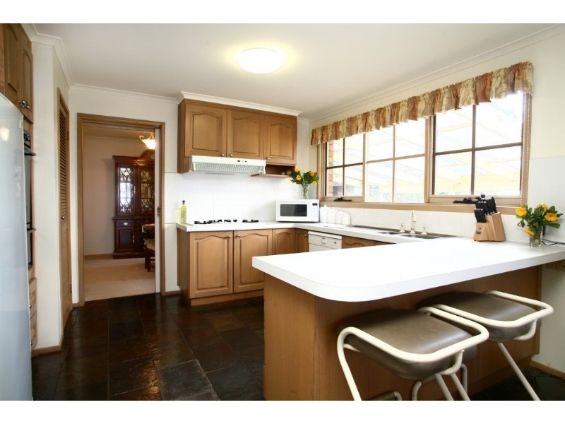 14 Parkview Court, Ringwood North VIC 3134