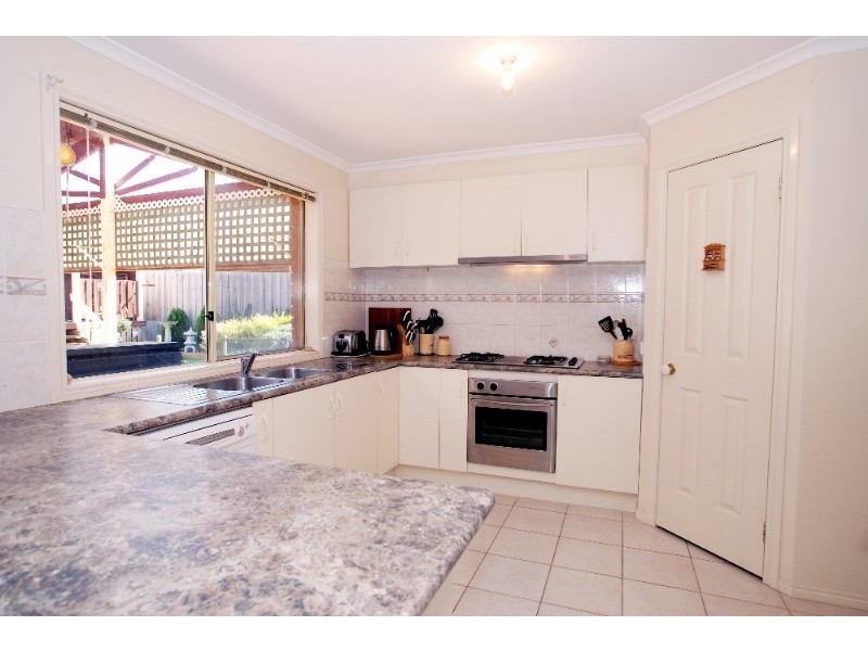 4 Woods Place, Rowville VIC 3178