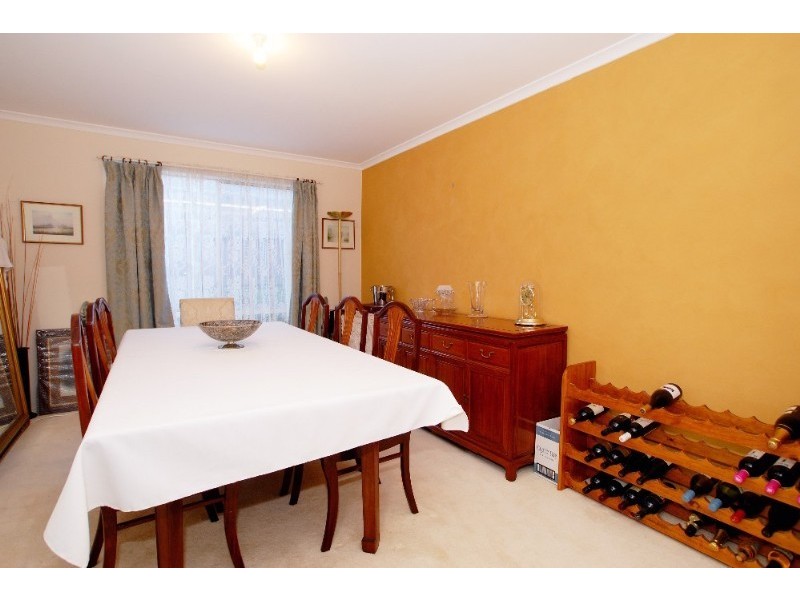 4 Woods Place, Rowville VIC 3178