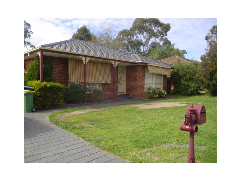 71 Sullivan Avenue, Rowville VIC 3178