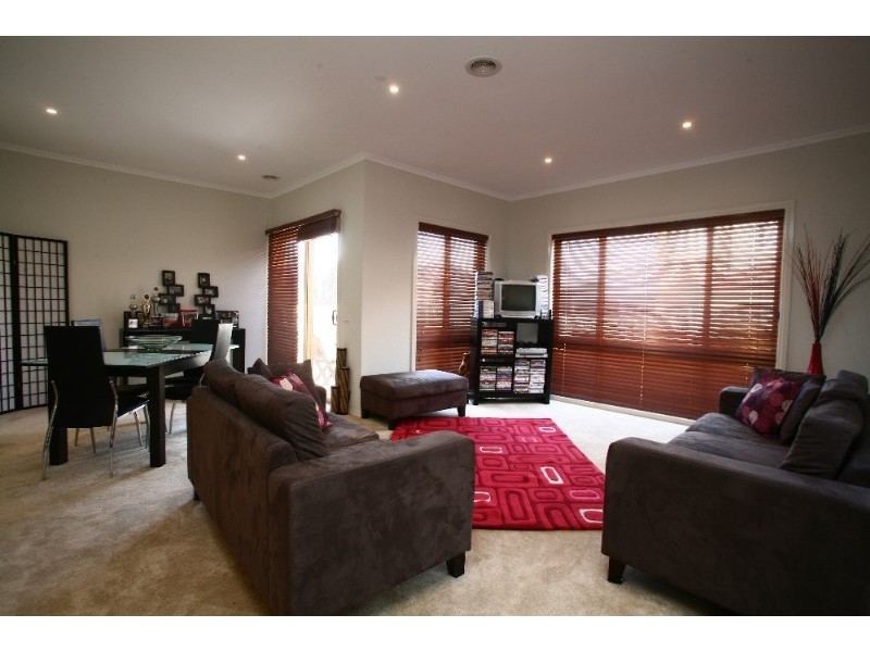 14 Houghton Drive, Ferntree Gully VIC 3156