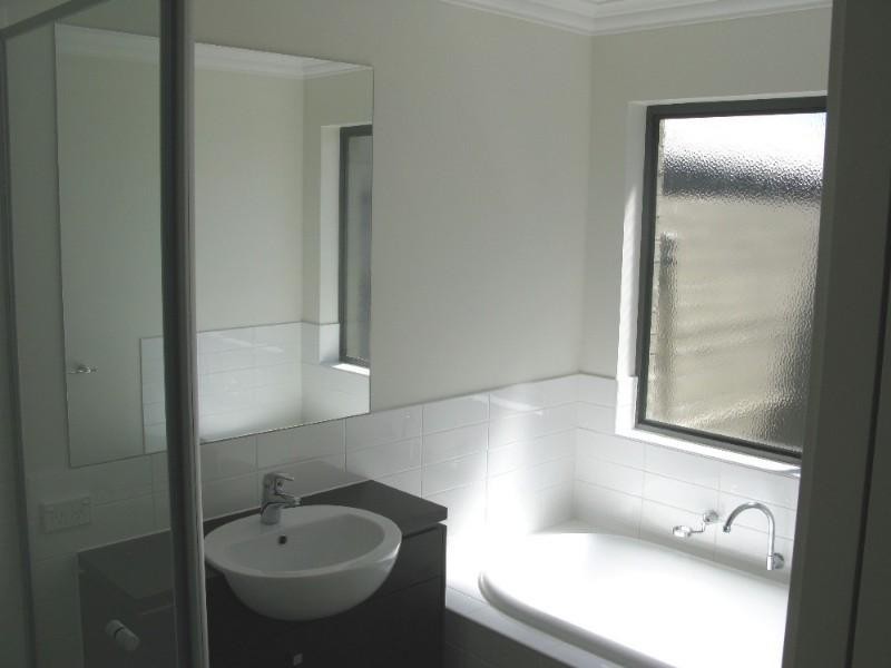 27 Hayman Road, Berwick VIC 3806