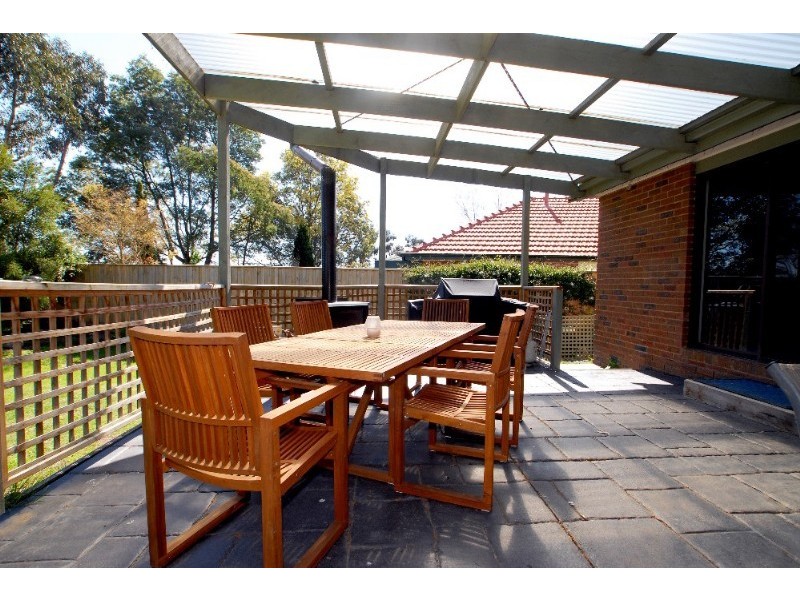 41 Bellfield Drive, Lysterfield VIC 3156