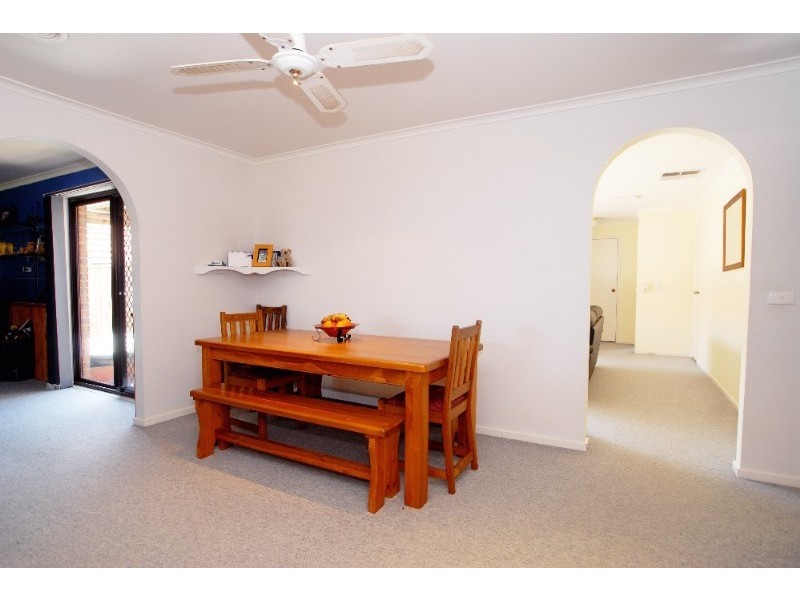 41 Bellfield Drive, Lysterfield VIC 3156