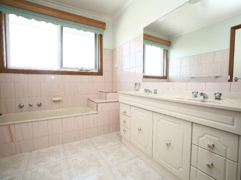 9a Taylors Lane, Rowville VIC 3178